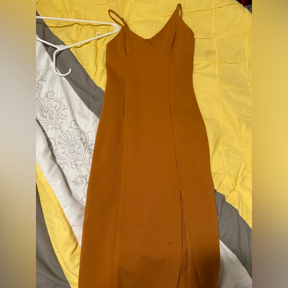 BROWN LONG DRESS SIZE XS